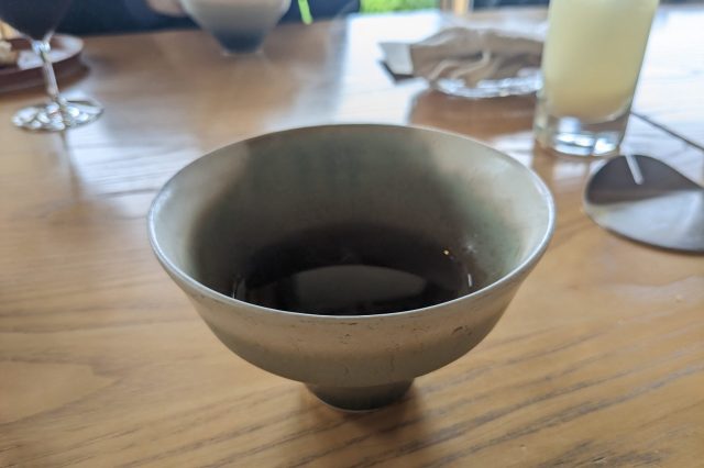 ノーティス黒文字茶